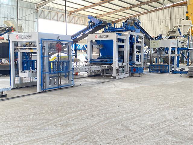 QT12-15 automatic paver making plant