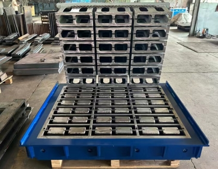 block Mould