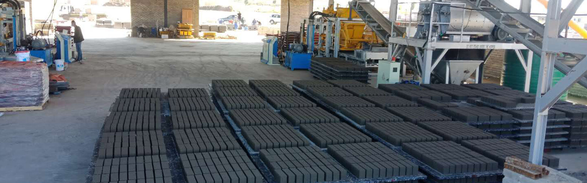 QT4 Automatic Interlocking Paver Brick Machine